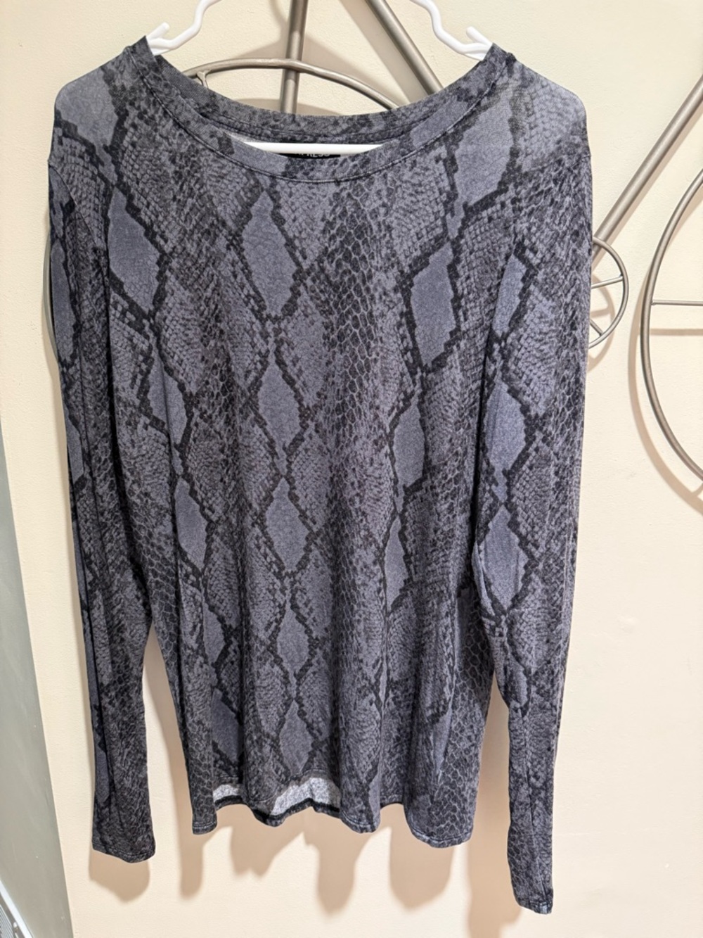 Express Women's Sheer Snake-Print Long Sleeve Top - Gray Size L NWT